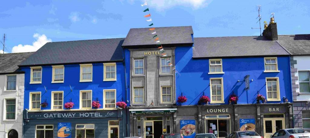 The Gateway Hotel Swinford Exterior foto